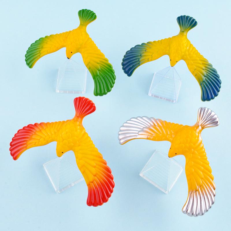 Nostalgic 80s Balancing Eagle Figurine - Classic Educational Toy for Kids