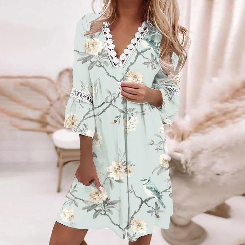 Fashion Women's V-neck Printed Lace Patchwork Bohemian Casual Resort Dress