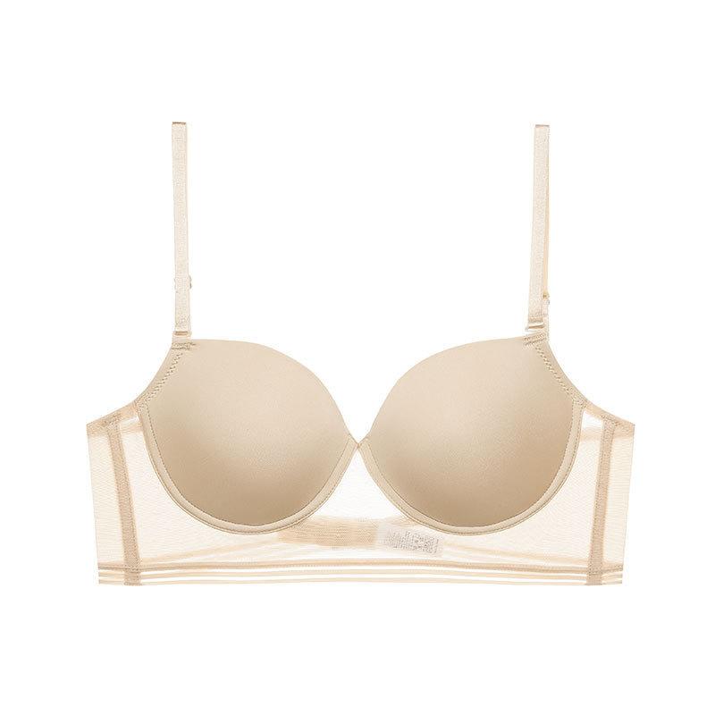The new U-shaped big halter and beautiful back underwear is smooth and seamless, sexy underwear with big breasts and small breasts, bra bra.