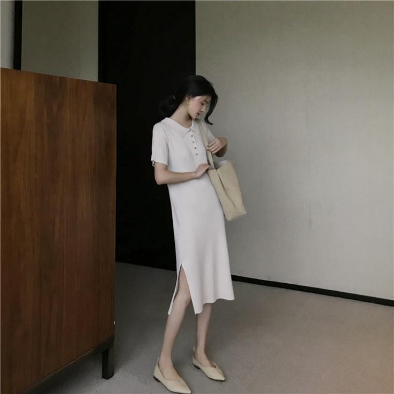 

Новый весенне-осенний стиль с пальто темперамент воротник поло свободное облегающее прямое шелковое трикотажное платье средней длины с разрезом One size