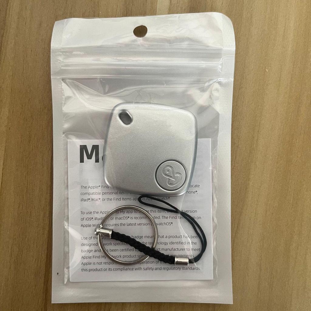 iTag Anti-Lost Device: Luggage Keychain Tracker with iOS FindMy Certification for Mobile Phone Locator