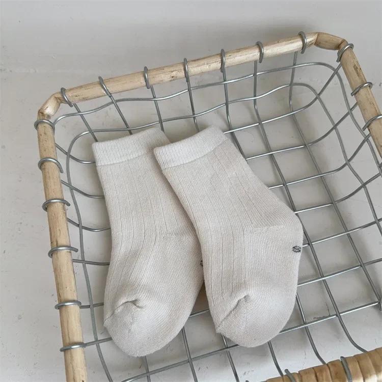 Спортивные бежево-серые носки для мальчиков, модные полосатые носки с буквой R для малышей, весна-осень, мягкие махровые носки S