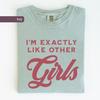 Je suis exactement comme les autres filles T-shirt Comfort Colors®, T-shirt féministe et pour enfants, Solidarité fraternelle