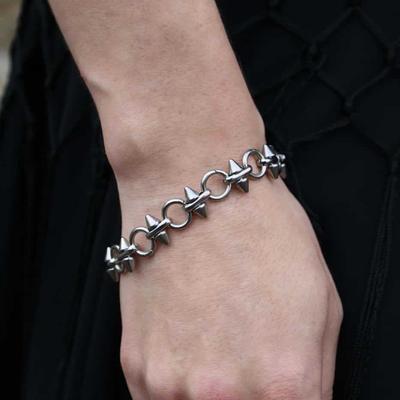 Gothic Punk Sliver Color Stainless Steel Rivet Spliced Adjustable Bracelet for Men Women Hip-hop Rock Jewelry Accessories Gifts