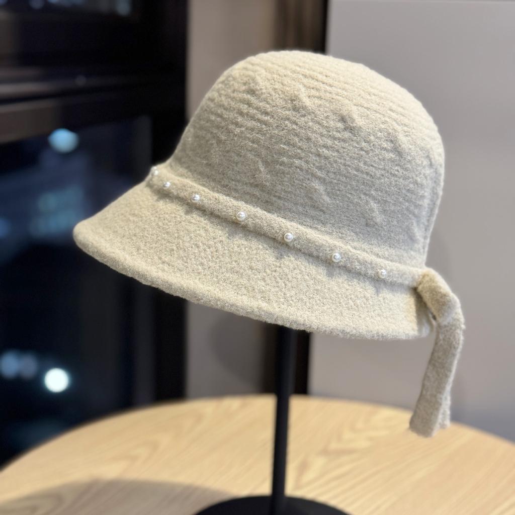 New Woolen Fisherman Hat for Women, French Retro Style, Versatile for Autumn and Winter, Warm and Face-slimming, Elegant Bucket Hat