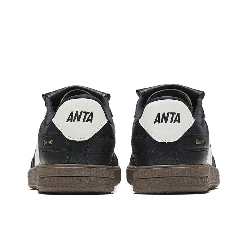 

Новые износостойкие, легкие, дышащие и нескользящие кроссовки Anta. Кеды для скейтборда с низким верхом Женские Черные Белые 922548009-1 39