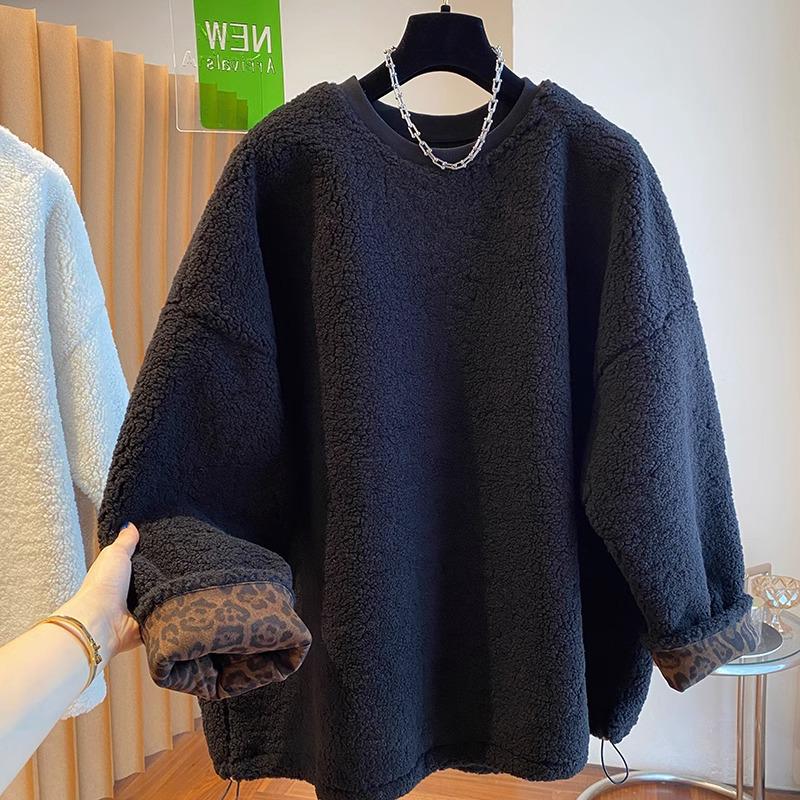 Women's Fluffy Fleece-Lined Lambswool Crew Neck Sweatshirt: Thick, Cozy, and Loose-Fit Pullover (2024).