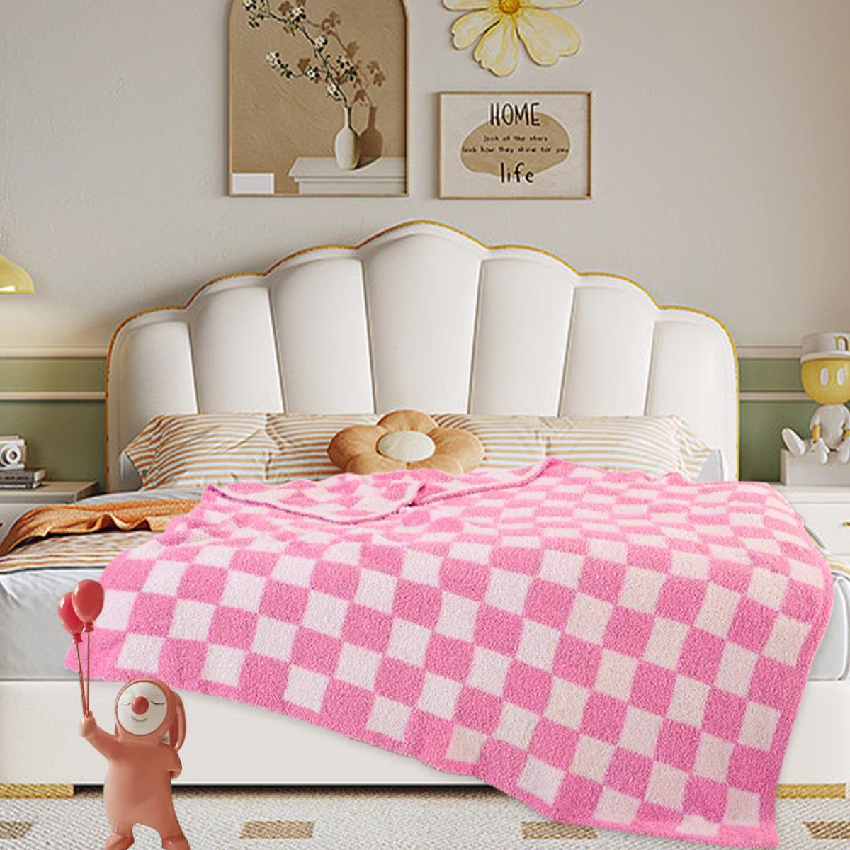 

Hot Sale of The Season New Checkered Sofa Blanket Comfortable Plush Office Nap Blanket Soft Cozy Couch Cover Mat Home Decoration 125x150CM рожевий
