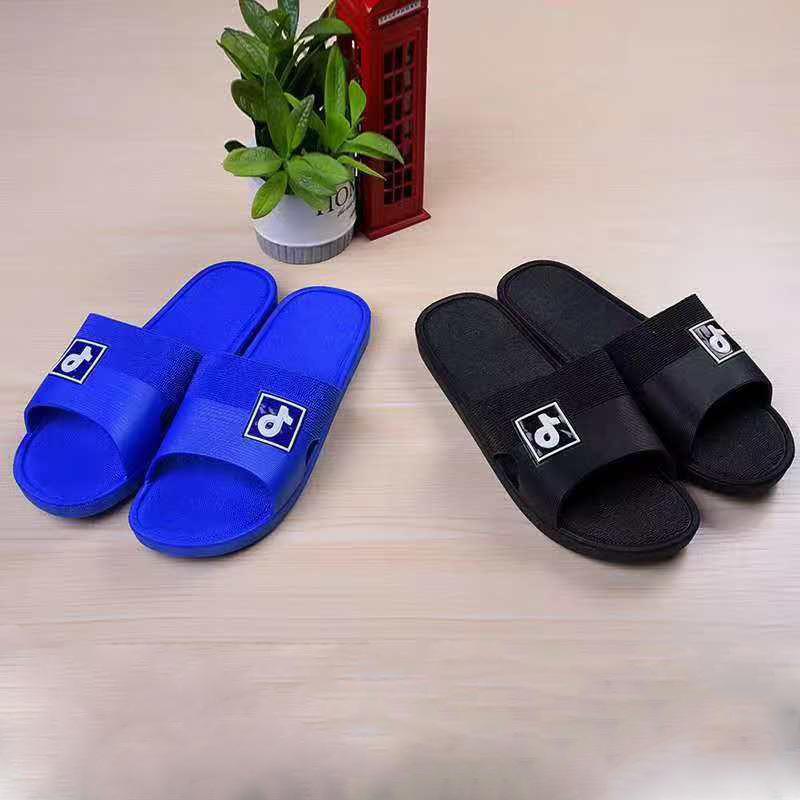 

Без доставки, новые летние доступные мужские домашние прохладные тапочки, нескользящие модные тапочки, тапочки на мягкой подошве. 40-44 (excluding postage)