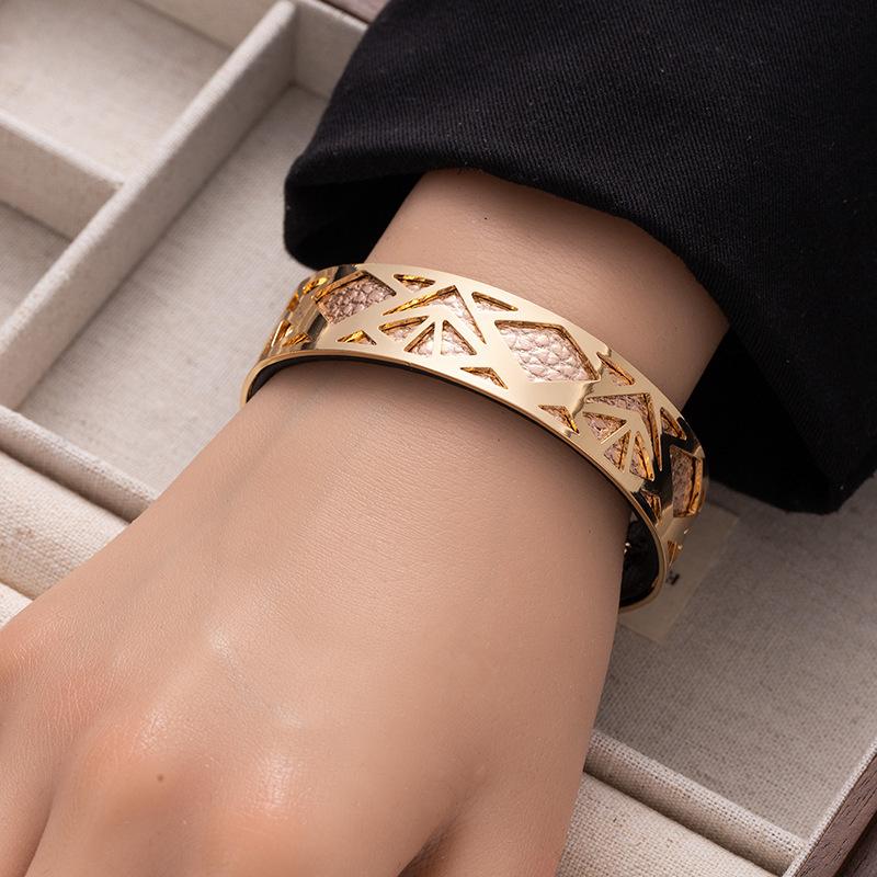 Stylish Replaceable Double-Sided Colored Pu Leather Wide Bracelet Hollow Rhombus Titanium Steel Open Bracelet
