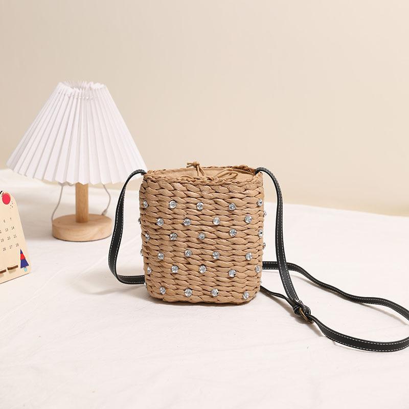 Women's Bohemian Straw Crossbody Bag - Trendy Woven Square Phone Pocket Purse for Vacation Style & Versatile Daily Outfits