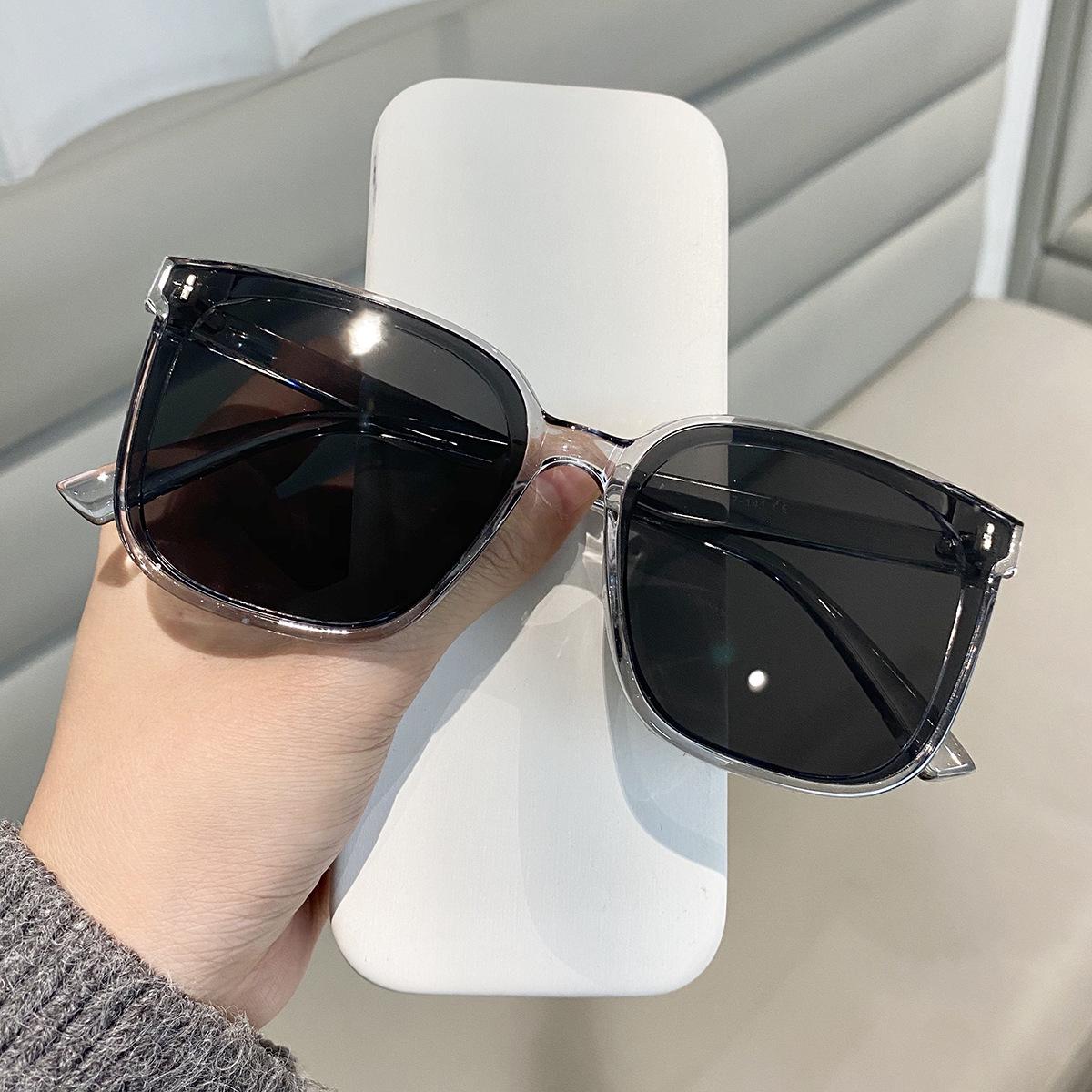 

Retro Polarized Sunglasses Men Women Popular Square Sun Glasses Ladies Black Eyeglasses Driver Goggles Uv400 As shown