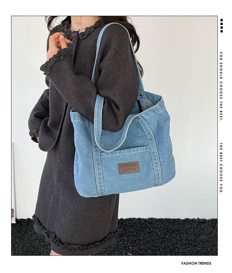 2026 Trendy Large Capacity Denim Tote Bag - Casual and Fashionable Shoulder Bag for Work and Commute