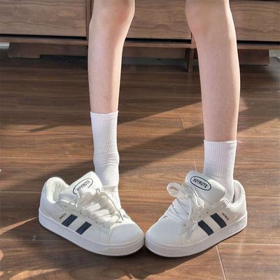 Lässige deutsche Trainingsschuhe für Damen, Ins, Frühling und Herbst, neue Retro-Brot-Schuhe im Hongkong-Stil für Damen
