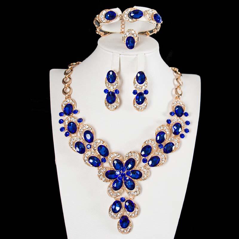 

Преувеличенный кристалл цветок драгоценный камень ожерелье из четырех частей ювелирные изделия женское платье ужин аксессуары синий