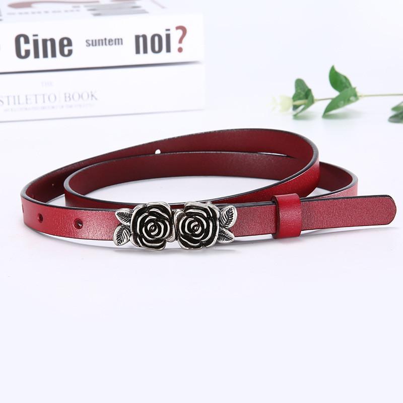 Classic Womens Leather Belt With Slim Design For Versatile Outfits красный