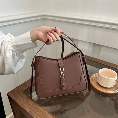 French Niche Design Bag 2025 New Trendy Fashion Armpit Bag High Value Foreign Light Luxury Portable Bucket Bag