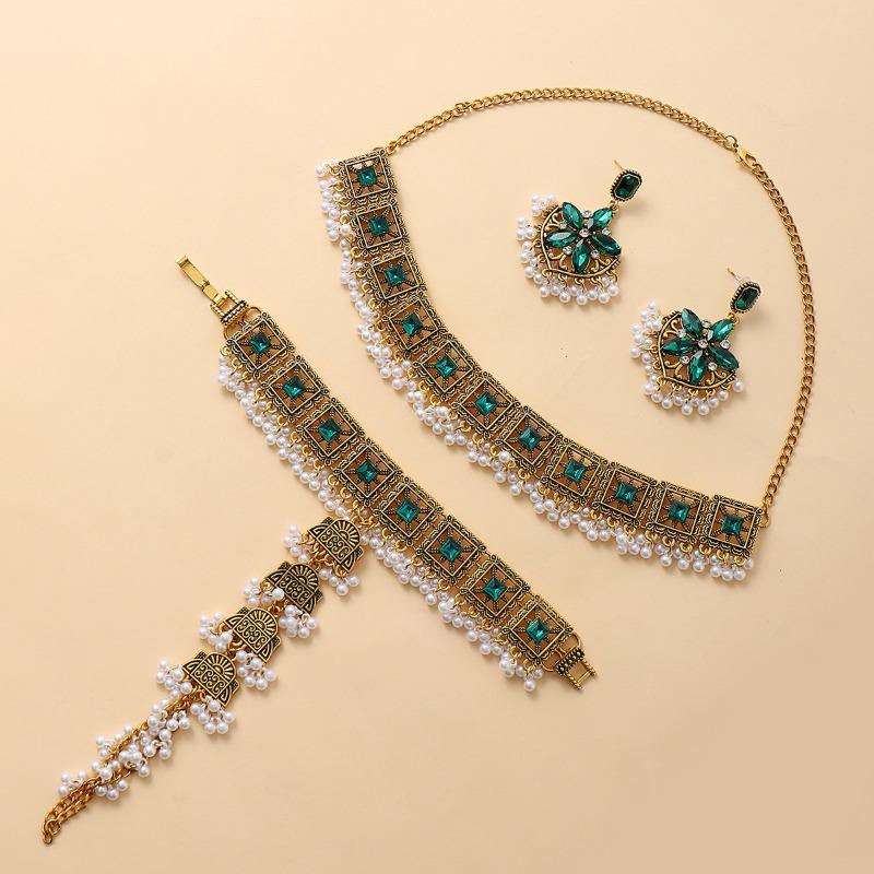 Vintage-Blumen-Quasten-Armband, Ohrringe und Halsketten-Set - böhmischer ethnischer Schmuck