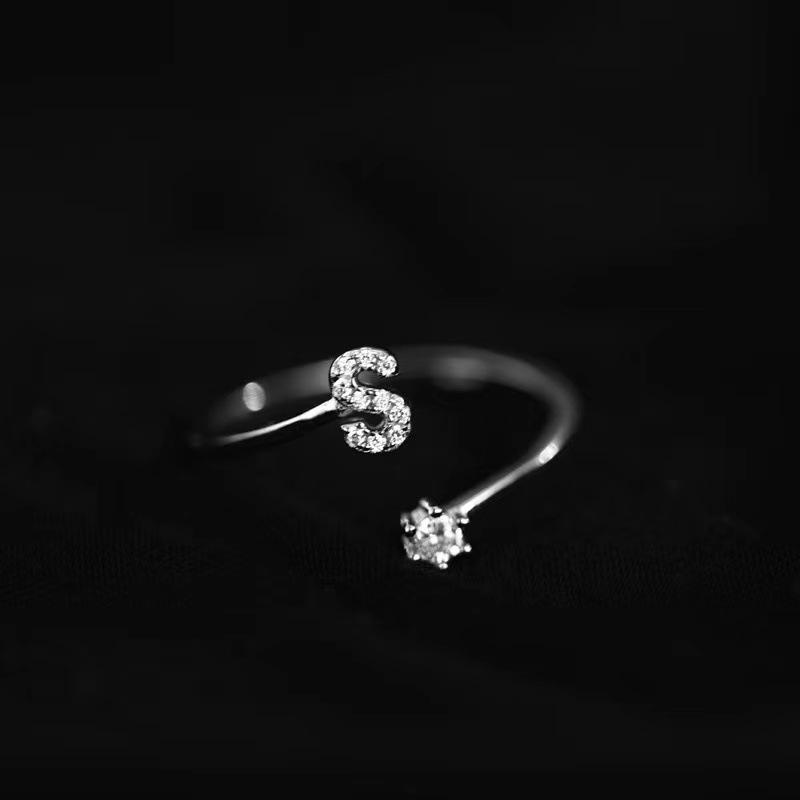 Exquisite Women's 26 Letter Open Ring - European & American Design