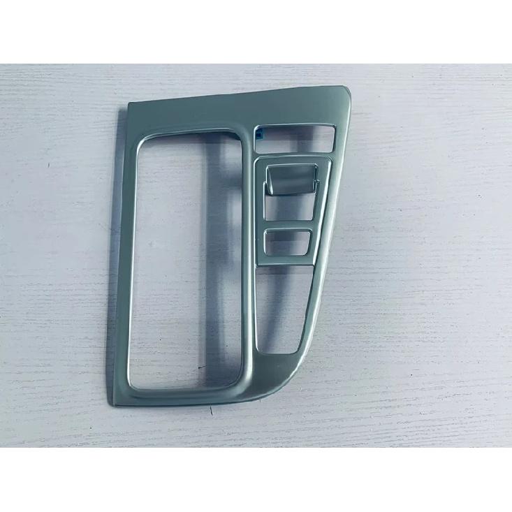For TOYOTA VOXY/NOAH R90   2024 Car Accessories ABS Chrome Gear Shift Panel Center Console Cover Trim Frame