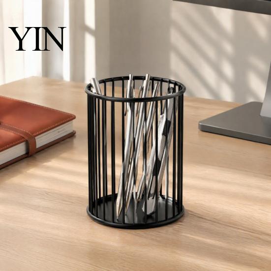 Office Supplies Storage Organizer Pen Holder/Storage Basket, Hollow Grid Iron Tube, Minimalist Metal Wire Basket Durable Pencil for Stationery