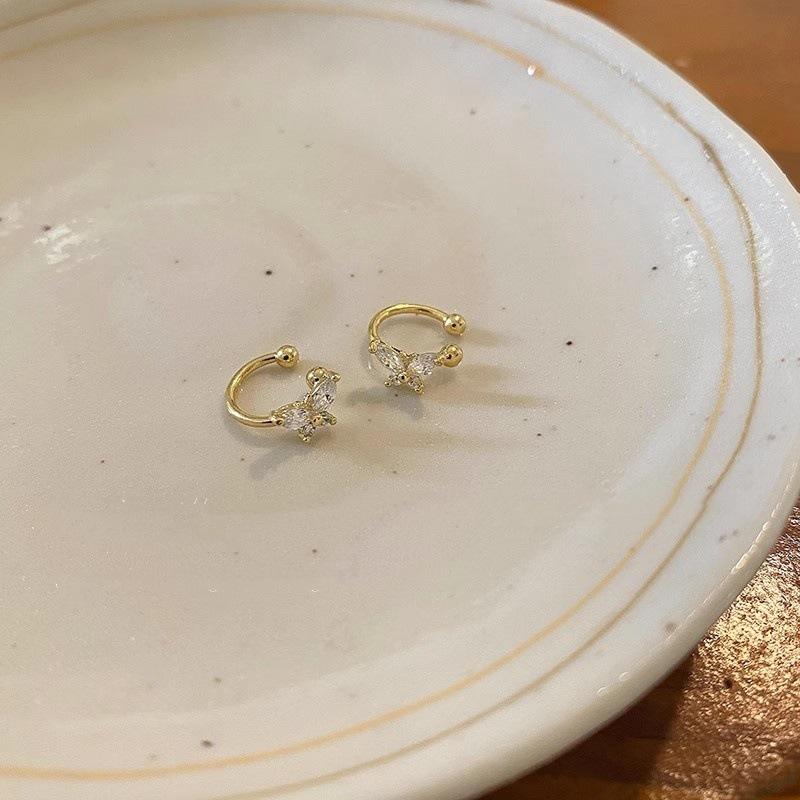 

ANENJERY Butterfly Zircon Earrings For Women Ear clip No Ear Hole Luxury New Personality Simple Jewelry Gifts Wholesale Party золотистий