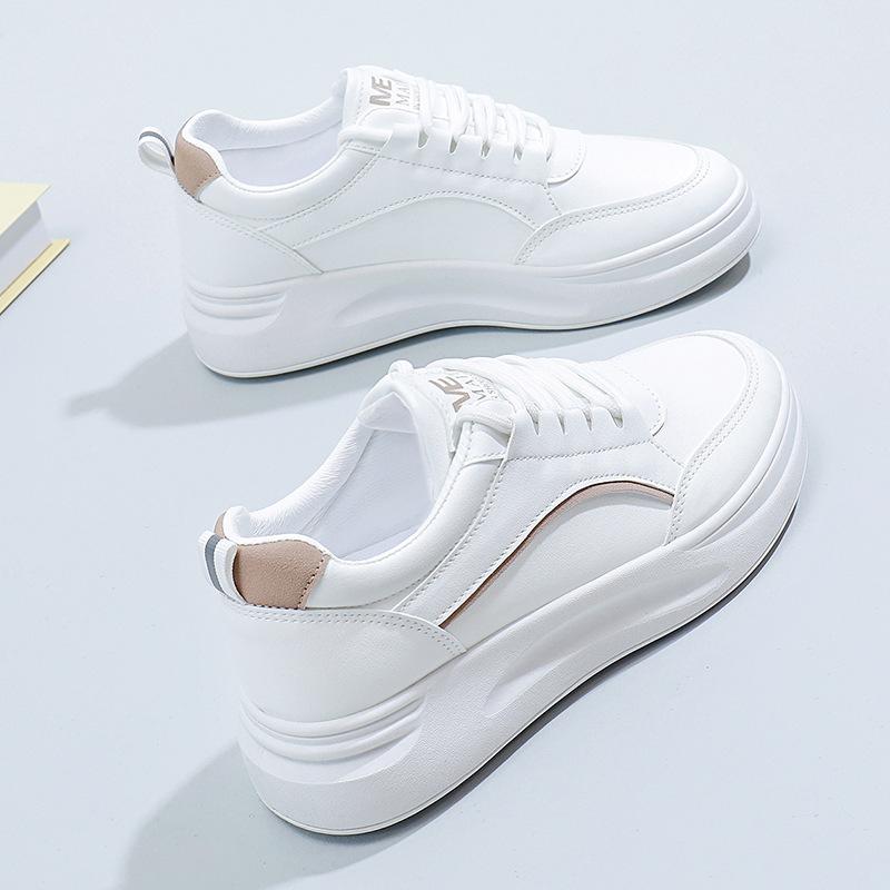 ins Korean version of little white shoes women's tide 2025 spring new student platform muffin shoes women's casual board shoes women