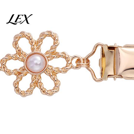 Dress Cincher Clip Hollow Flower Cardigan Sweater Clip, Vintage Women Clothing with Faux Pearl Pearl, for Shawl Pants Anti Slip Scarf Holder