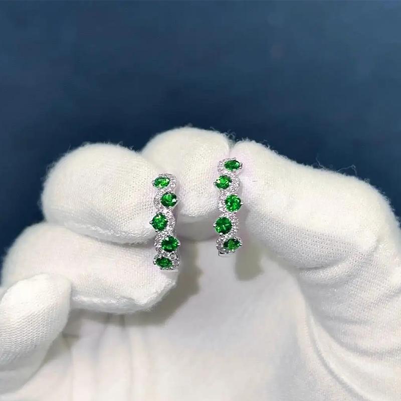 Huitan Chic Fashion Dainty Hoop Earrings Women Everyday Jewelry with Bright Cubic Zirconia Color Accessories for Female