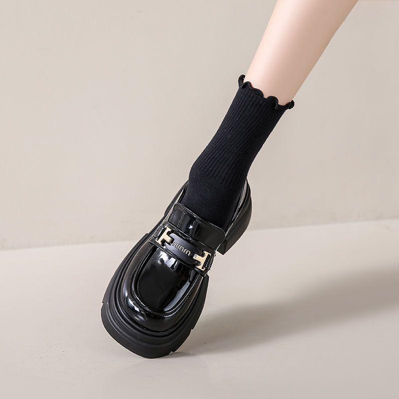 Platform loafers women's autumn 2025 new one-pedal women's shoes British style black small leather shoes spring and autumn soft sole