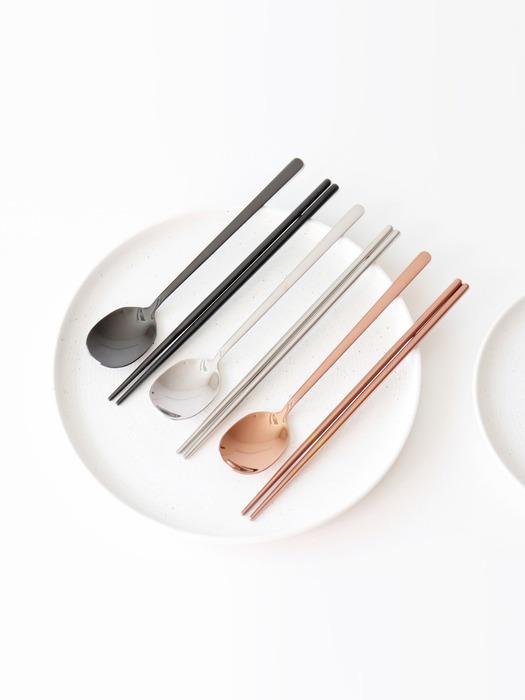 

kamomekitchen [2+2] Mine Square Cutlery Set Silver