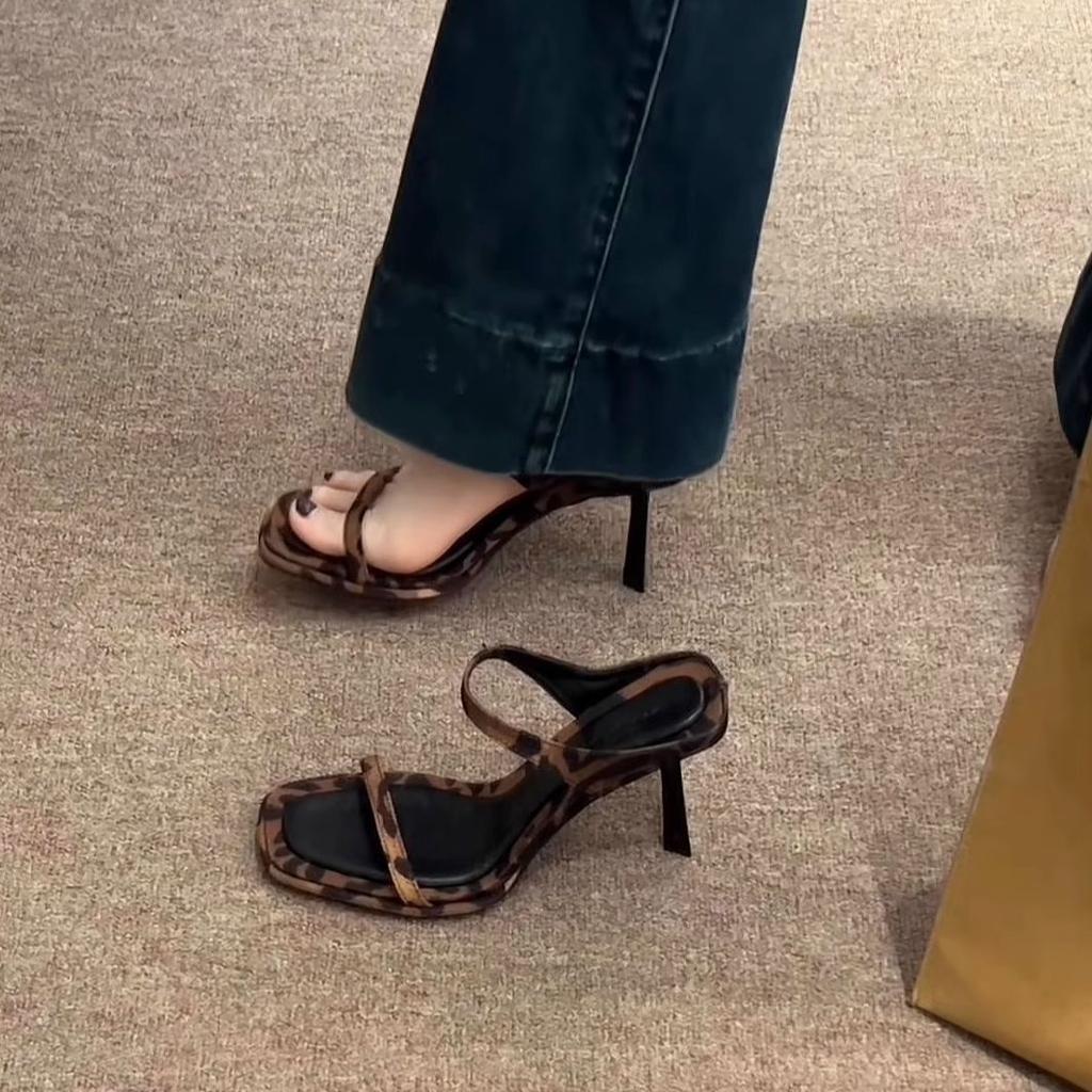 2025 summer new Internet celebrity sexy high-heeled sandals women wear leopard print square head open toe word with stiletto sandals