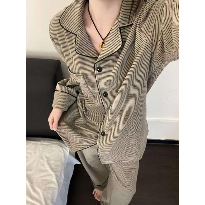 

Velvet Striped Cardigan Pajama Set for Women - Autumn/Winter 2025 Collection XXL
