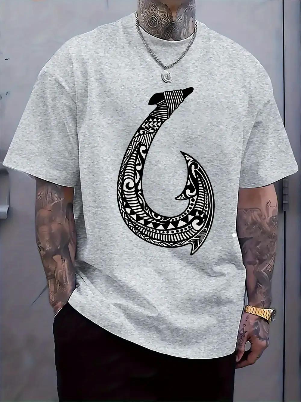 

Casual Crew Neck T-shirt with Maori-Inspired Fish Hook Print - Short Sleeve S