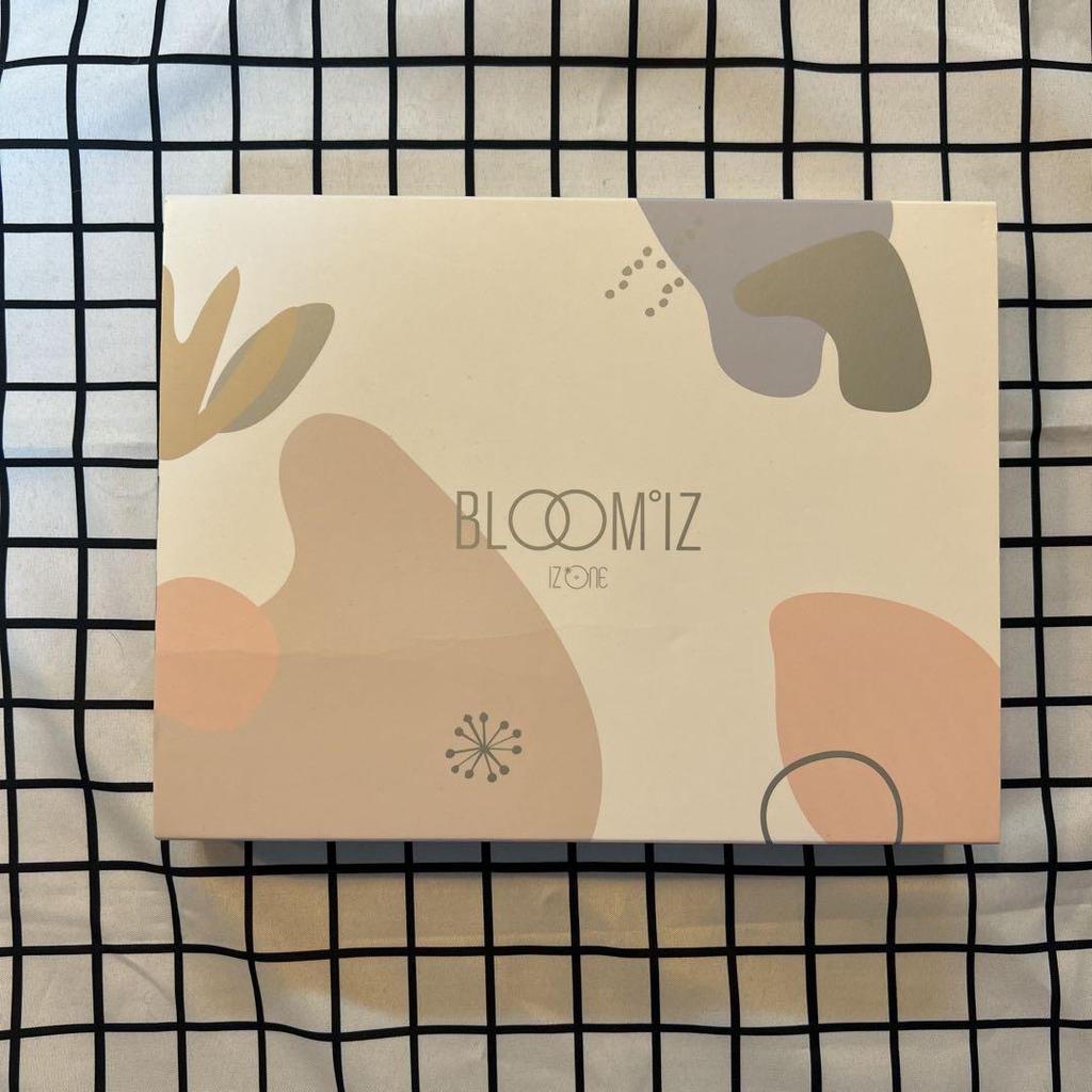 [USED] IZONE Album Set