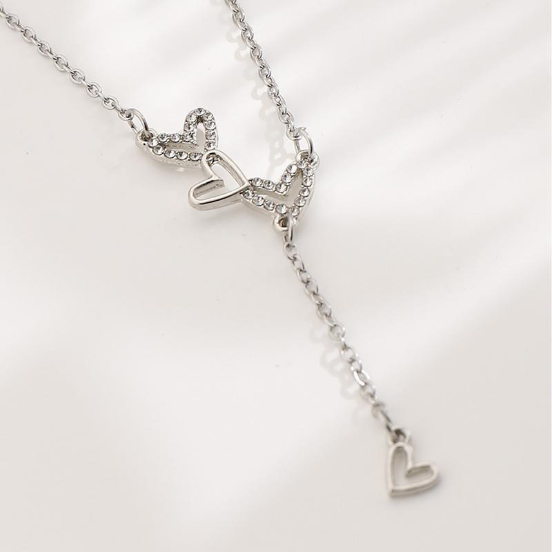 Minimalist Zircon Heart-Shaped Pendant Necklace for Women Thin Chain Hollow Love Personalized Fashionable Women's Necklace