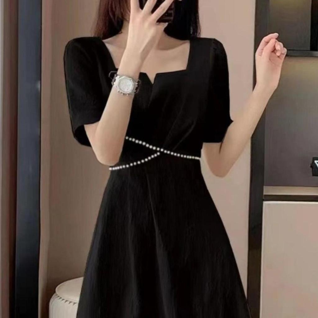 Elegant French Hepburn Style Black Long Dress for Plus Size Women - Slimming Belly Covering Summer Wear