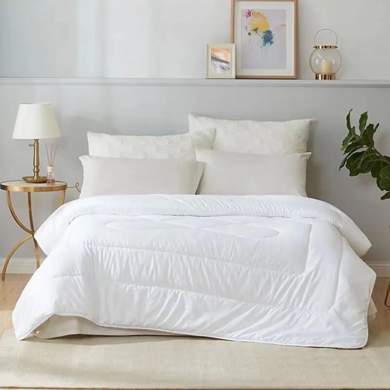 

Luolai Zhenxuan All-Season Polyester Quilt