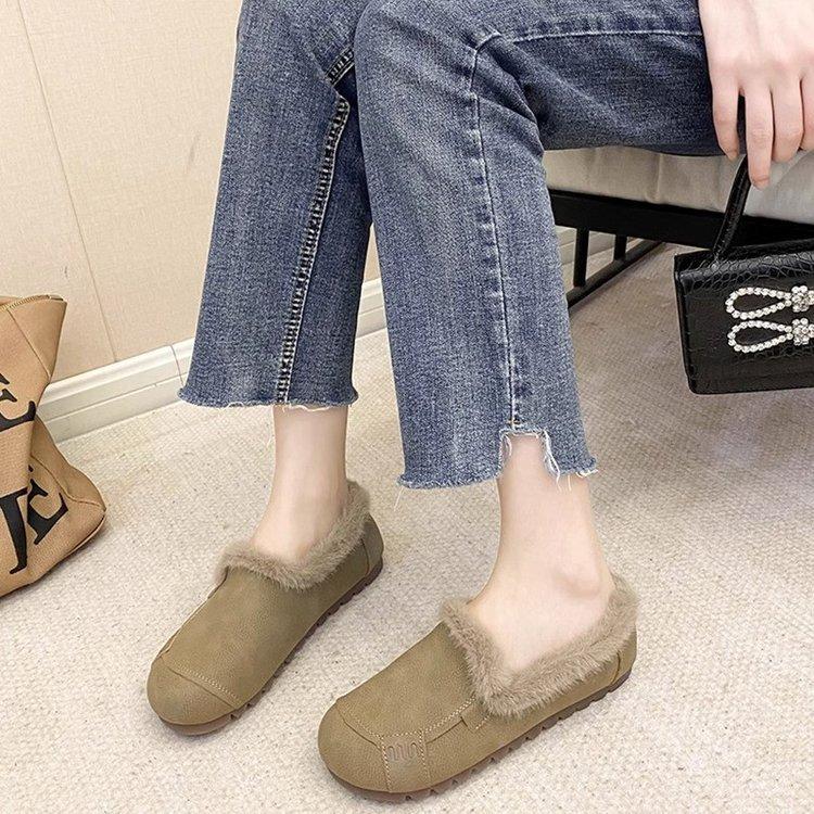 Winter beef tendon soft-soled women's retro fluffy shoes with plush and comfortable one-pedal lazy shoes
