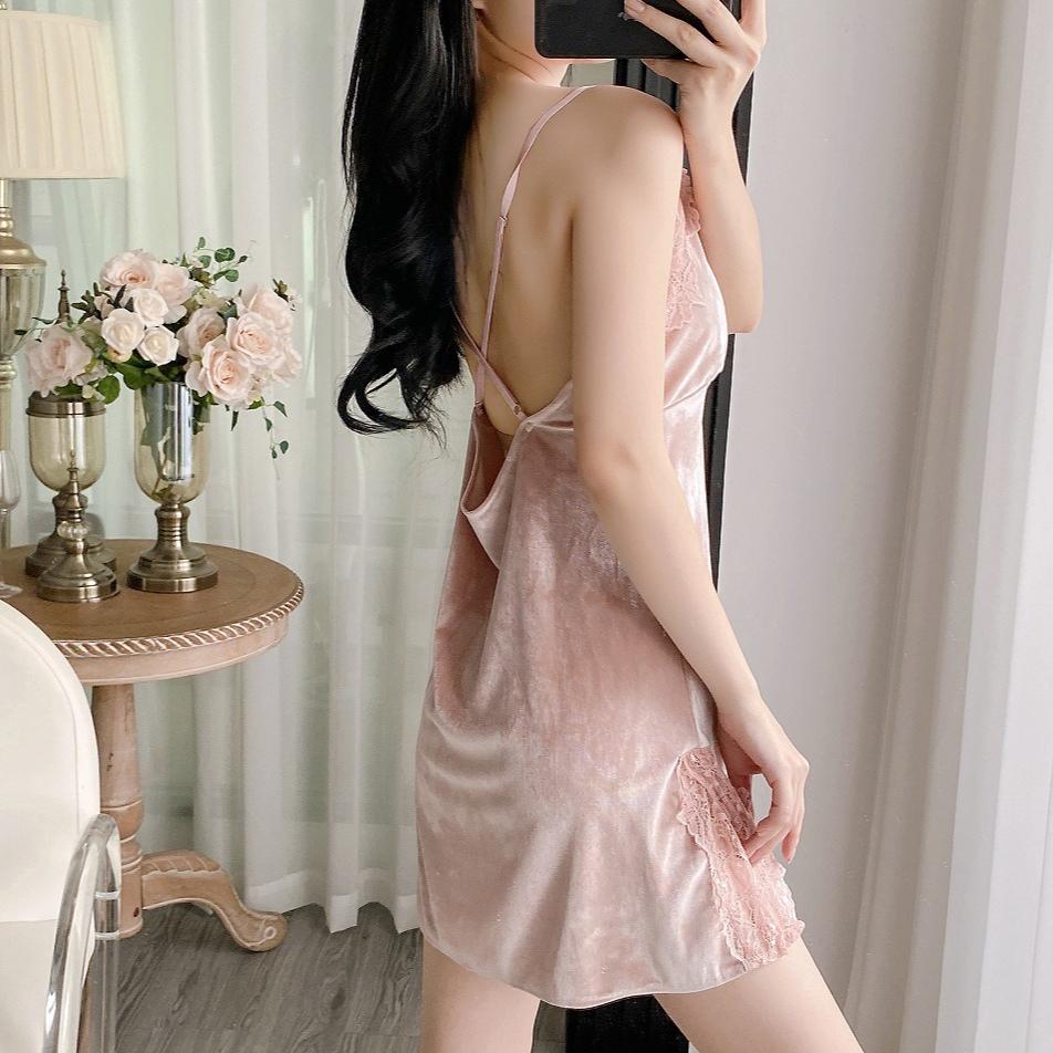 Women’s Autumn Winter Pleuche Nightgown with Built-In Bra Lace Trim Camisole Sleep Dress Sexy Loungewear