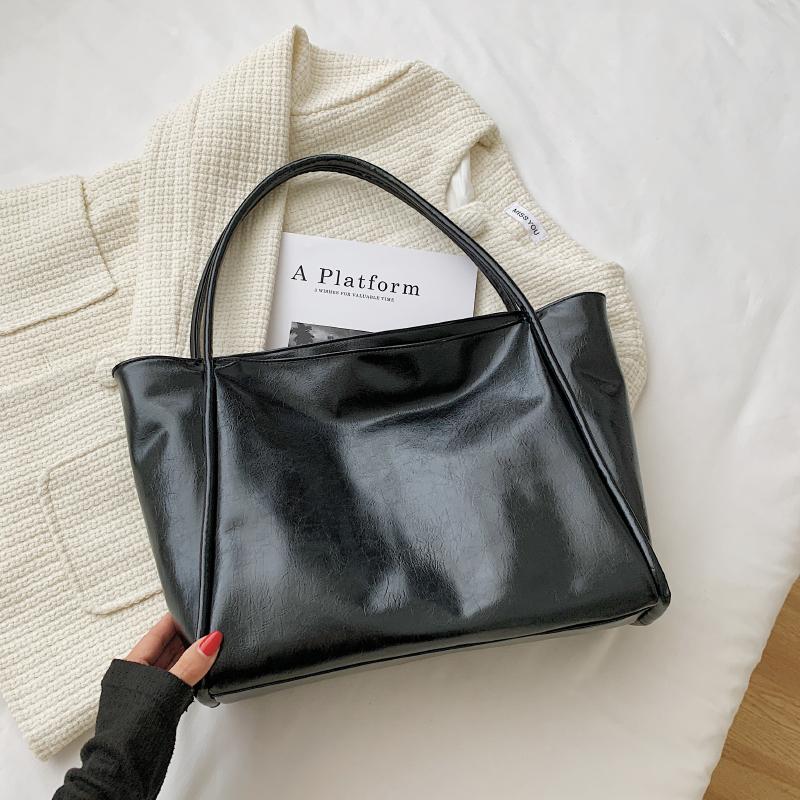 Soft PU Leather Big Tote Bags for Women Winter Trends Shoulder Bag Ladies Designer Top Handle Bag Practical