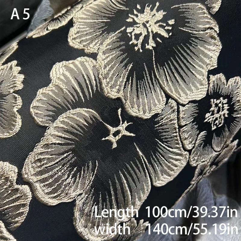 Elegant Bronsguldtråd Blommönster Jacquardtyg 3D Präglad Diy Sy Hanfu Cheongsam Klänning Väska Tyg Hemtextilier