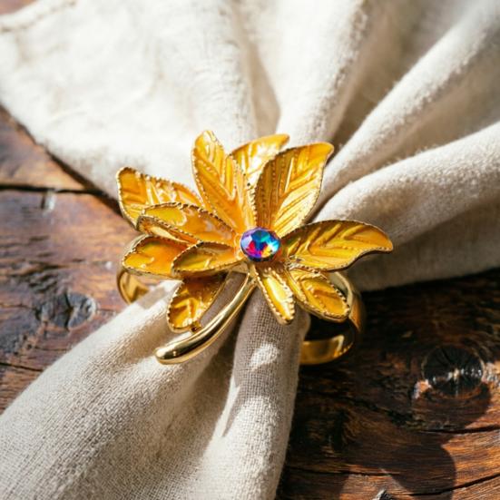 5 Pcs Napkin Rings Maple Leaf Design Napkin Holders Anti-Oxidation Decorative