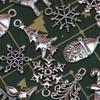 (50 Pcs/pack) Mixed Silver Alloy Pendant Christmas Snowflake Elk Decoration Handmade Gift Label Pendant Jewelry Making DIY