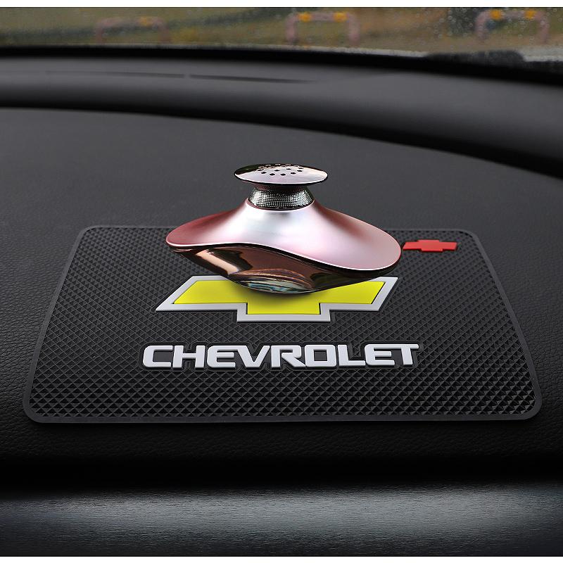 Car Interior Anti-Slip Mat Auto Central Control Storage Pad For Chevrolet Cruze Malibu Colorado Suburban Equinox Trax Spark Bolt