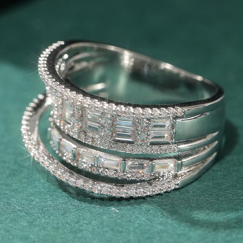 Exquisite CopperColor Inlaid White CZ Women's Ring Geometry Hollow Daily Wear Party Jewelry