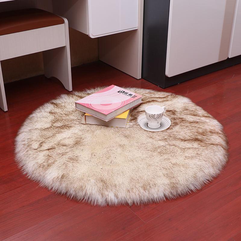 White Long Plush Round Imitation Wool Rug for Living Room, Bedroom, or Bay Window