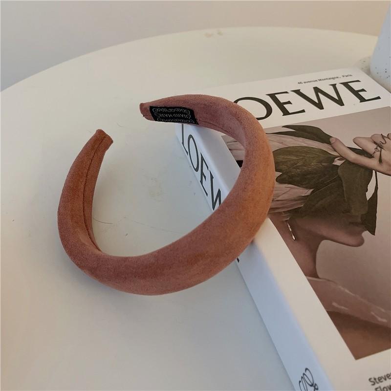 Korean Version Imported Autumn and Winter Retro Suede Face Wide Edge Pressure Hair Headband Internet Celebrity High Skull Top Out Hairpin Woman