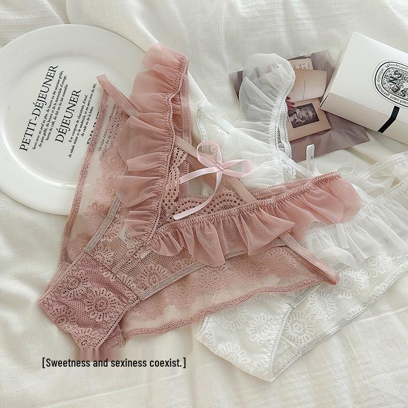 European & American Low Waist Lace Ruffle Panties - Sexy, Breathable, Cotton Comfort for Women