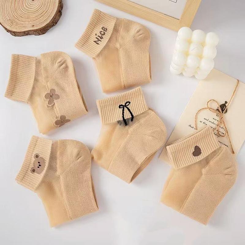 5Pairs Breathable Sweat Absorbing Socks Wear-Resistant Odor Proof Summer Socks For Women Transparent Invisible Thin Socks